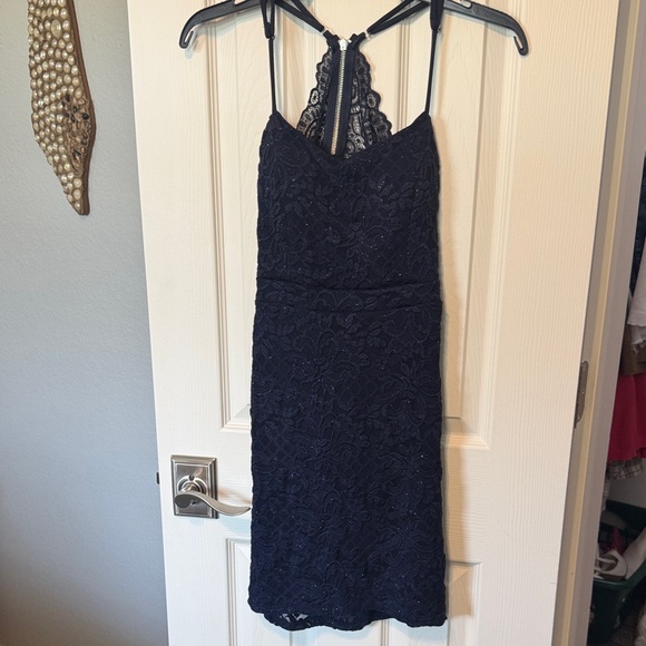 Emerald Sundae Elegant Navy Backless Dress - Picture 1 of 4